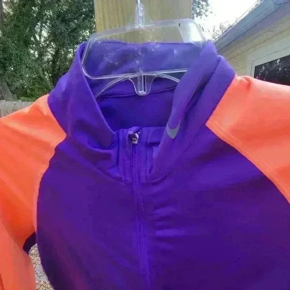 NIKE Pro dri-fit fitted 1/4 zip Pullover Purple / Orange Size Small - Picture 3 of 10